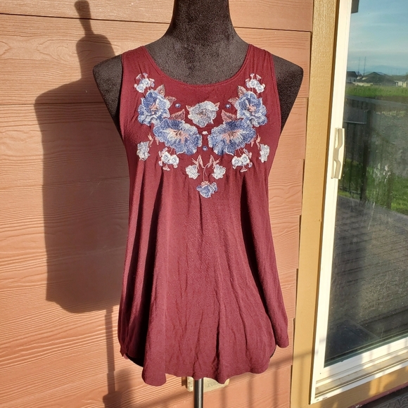 AEO Soft & Sexy Burgundy Floral Embroidered Sleeveless Tank Top Size Large - Picture 1 of 14
